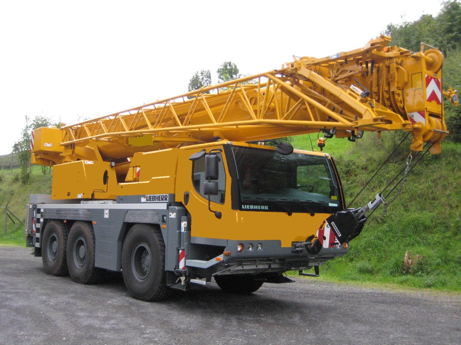 Купить б/у Liebherr LTM 1050-3.1 - Автокран б/у в продаже за 30000000 руб,  характеристики